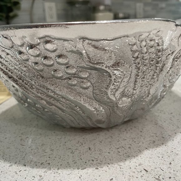 Cast Aluminum Cooking Bowl Sculpture and Serving spoons - Picture 6 of 10